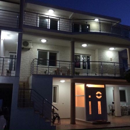 Apartments Melbourne Ulcinj Eksteriør billede